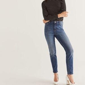Reitmans women jeans. the Vintage high rise. 28 waist